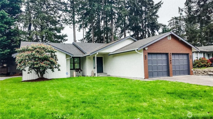 Property photo for 37702 27th Place, Federal Way photo 3