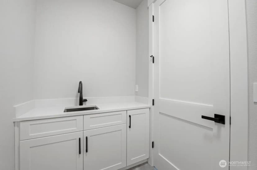 Property photo for 8525 230th Place Sw #11, Edmonds photo 29