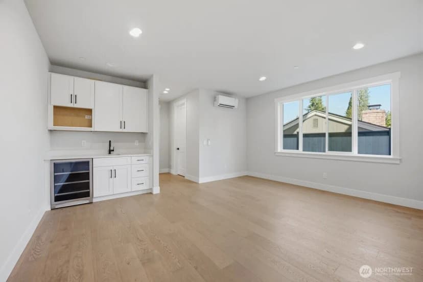 Property photo for 8525 230th Place Sw #11, Edmonds photo 7
