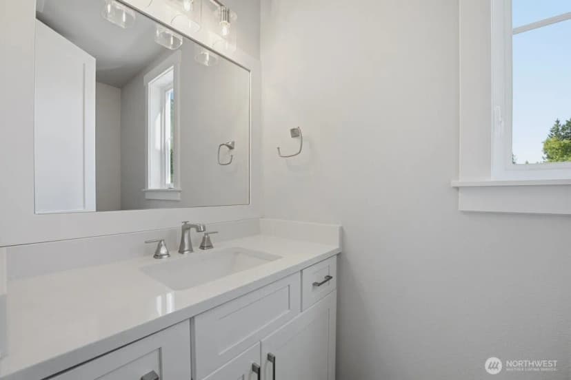 Property photo for 8525 230th Place Sw #11, Edmonds photo 25