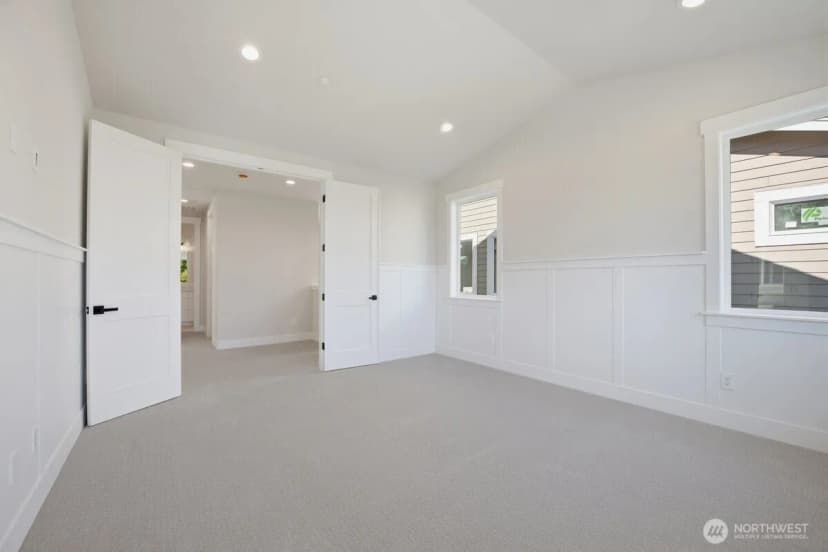 Property photo for 8525 230th Place Sw #11, Edmonds photo 32