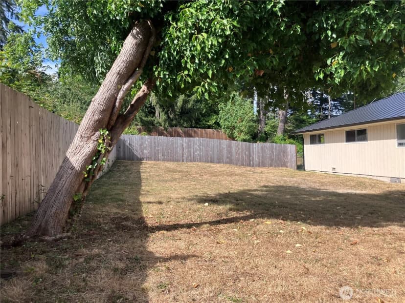 Property photo for 703 S 16th Street, Shelton photo 28