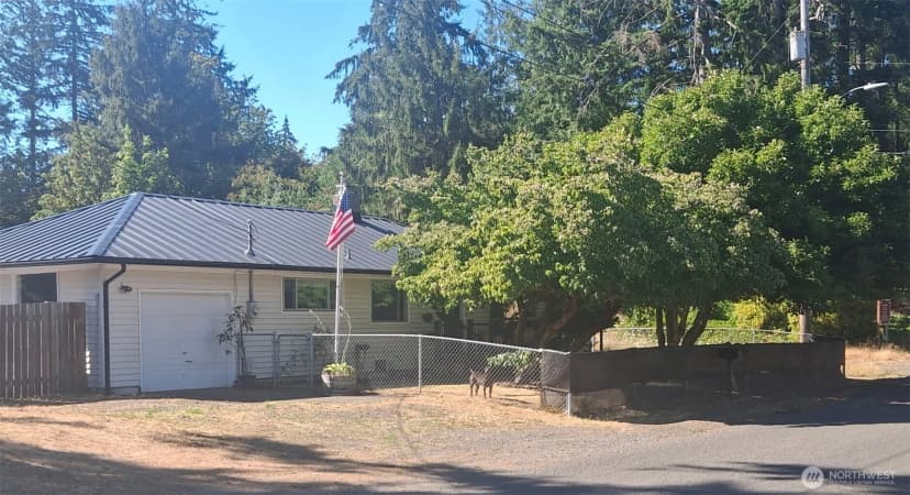 Property photo for 703 S 16th Street, Shelton photo 3