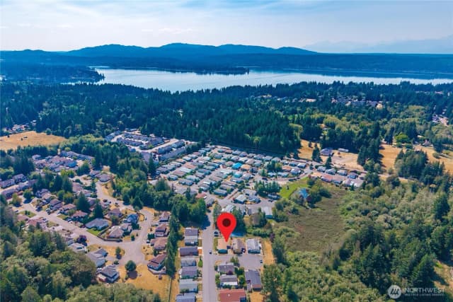 Property photo for 6741 Scorpio Lane Ne #90, Bremerton photo 3