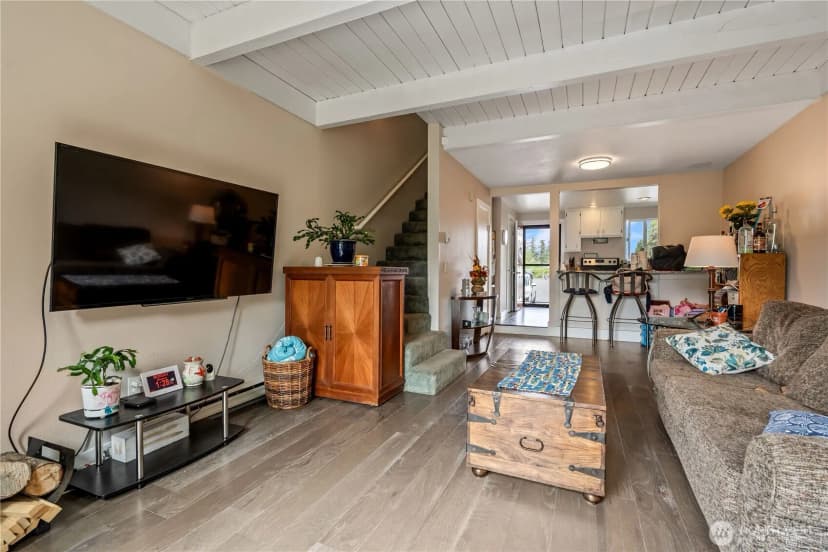 Property photo for 7650 Birch Bay Drive #f3, Blaine photo 10