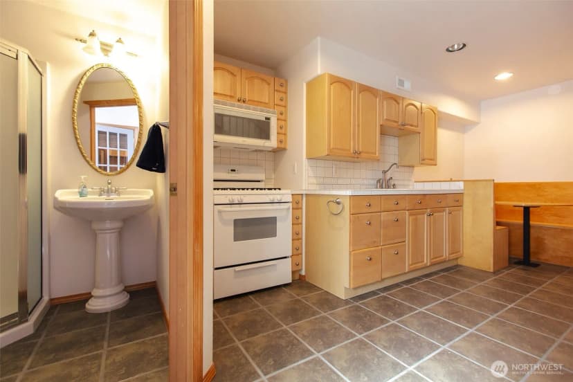 Property photo for 3766 Megan Lane, Bellingham photo 30