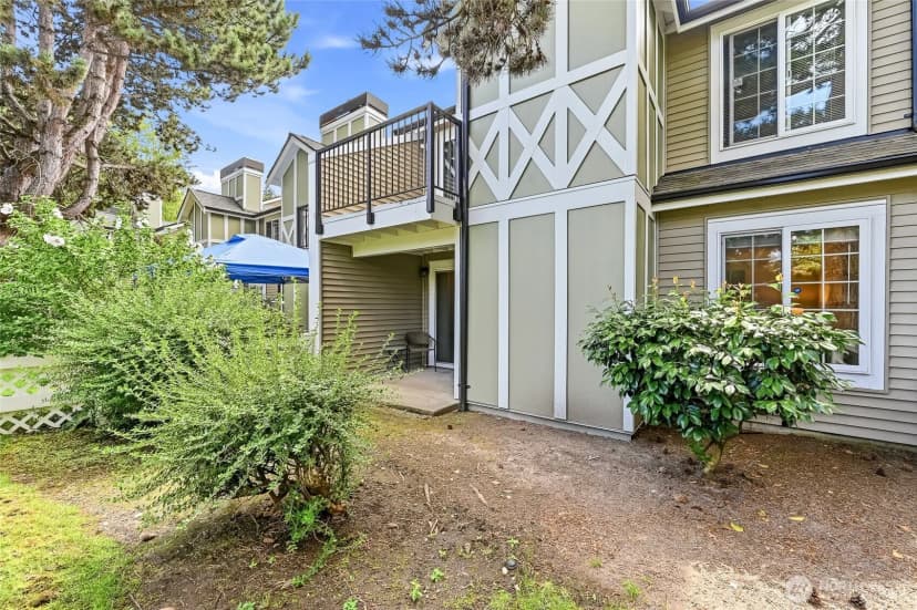 Property photo for 26005 106th Place Se #a102, Kent photo 28