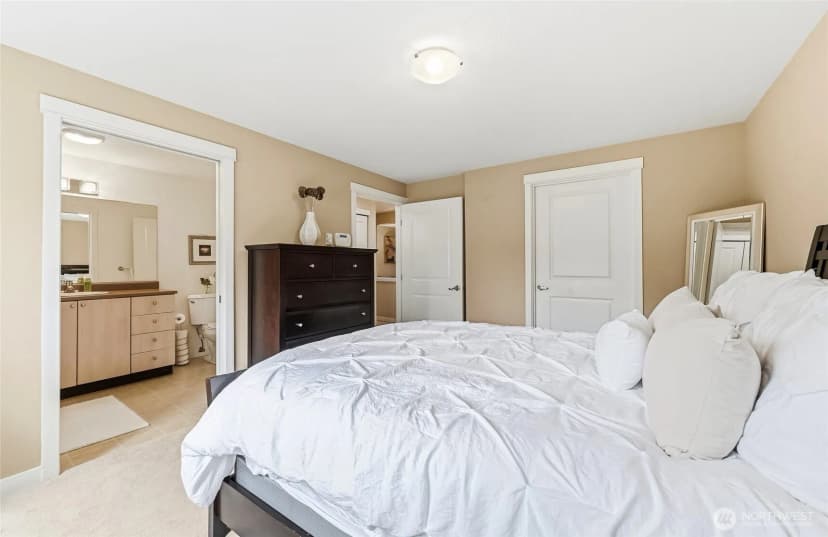 Property photo for 26005 106th Place Se #a102, Kent photo 24