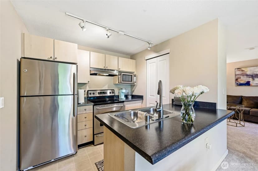 Property photo for 26005 106th Place Se #a102, Kent photo 12