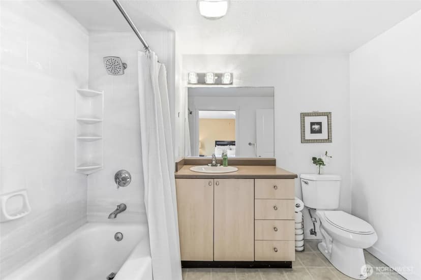 Property photo for 26005 106th Place Se #a102, Kent photo 20
