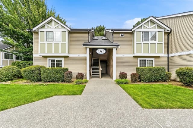 Property photo for 26005 106th Place Se #a102, Kent