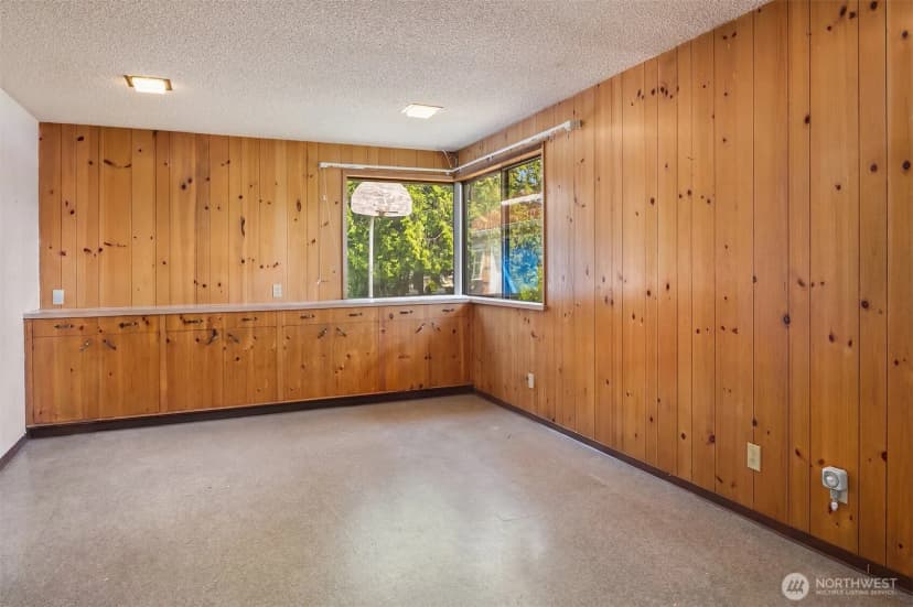Property photo for 320 Ne 185th Street, Shoreline photo 12