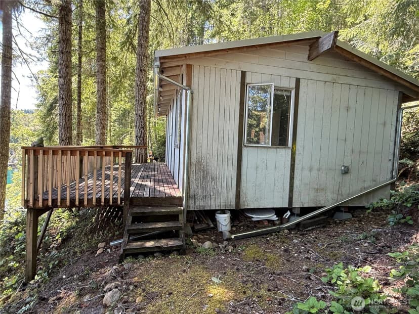 Property photo for 531 W Mackinaw Road, Shelton photo 7