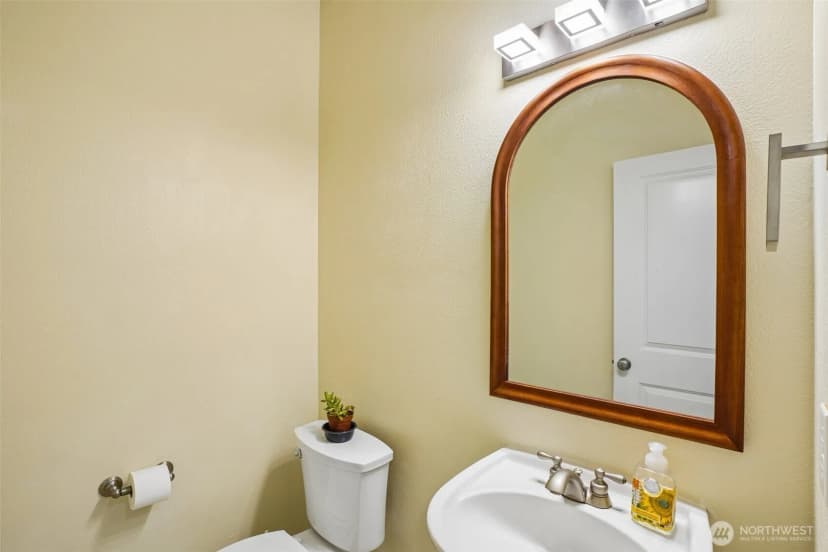 Property photo for 928 Ne 34th Avenue, Camas photo 24