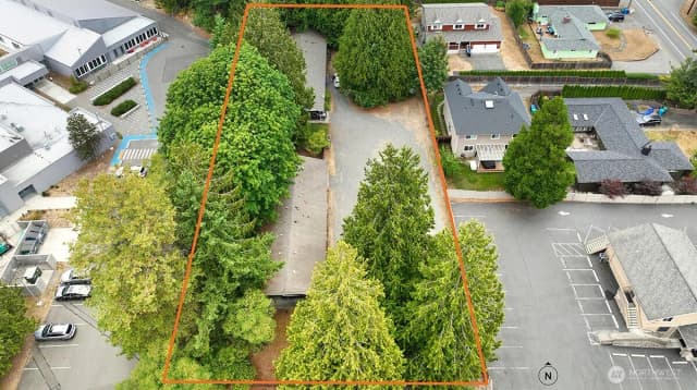 Property photo for 2902 Ne 200th St, Shoreline
