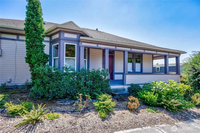 Property photo for 611 Rose Street, Port Townsend photo 3