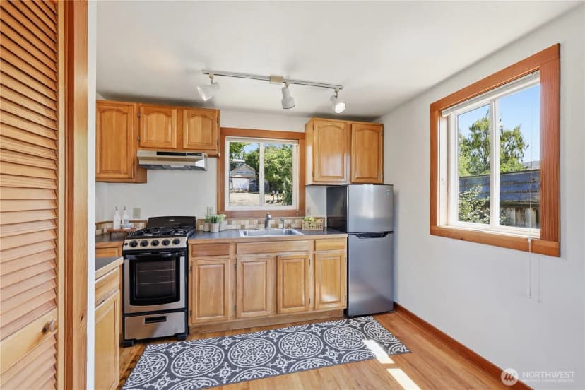 Property photo for 611 Rose Street, Port Townsend photo 32
