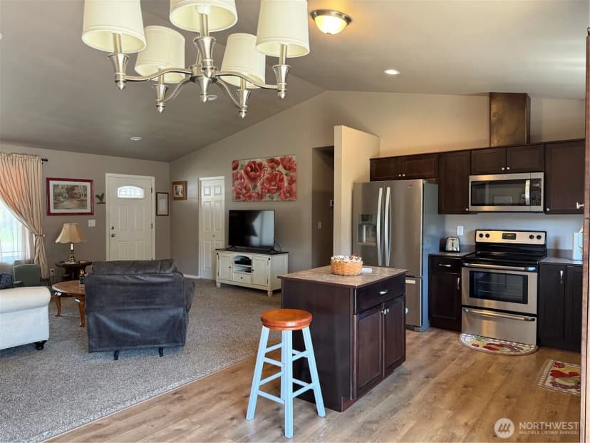 Property photo for 1030 Crest Loop, Entiat photo 7