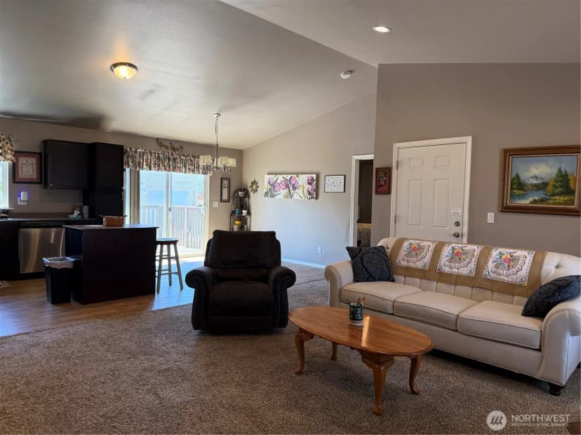 Property photo for 1030 Crest Loop, Entiat photo 6