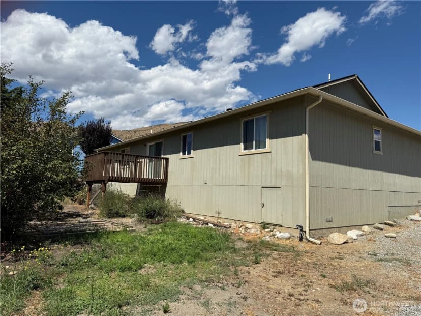 Property photo for 1030 Crest Loop, Entiat photo 17