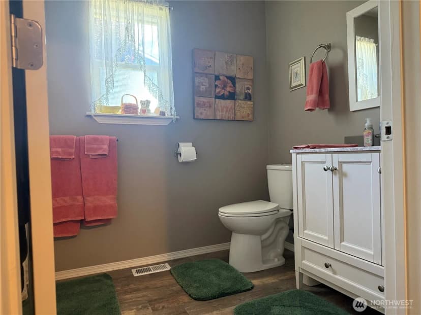 Property photo for 1030 Crest Loop, Entiat photo 13