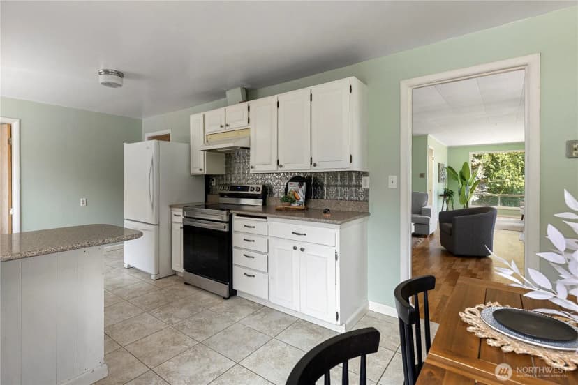 Property photo for 20509 Ne State Highway 305 Ne Ne, Poulsbo photo 4