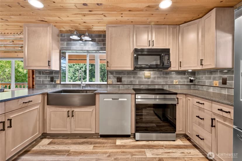 Property photo for 10365 Merry Canyon Road, Leavenworth photo 7