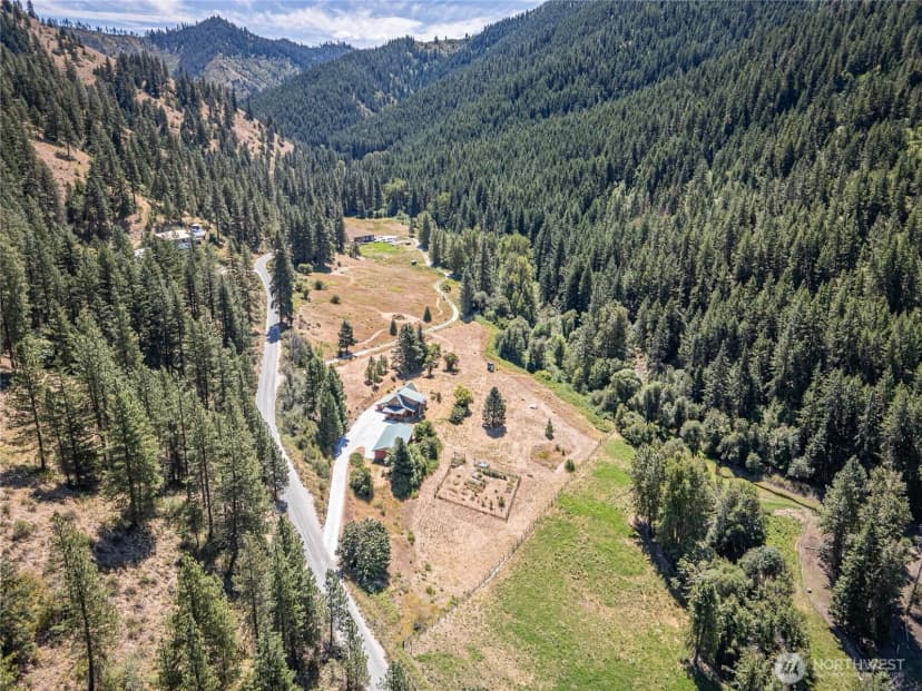 Property photo for 10365 Merry Canyon Road, Leavenworth photo 32