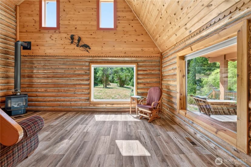 Property photo for 10365 Merry Canyon Road, Leavenworth photo 11