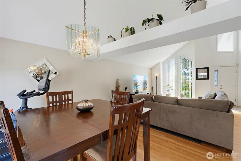 Property photo for 1105 Sw 352nd Street, Federal Way photo 18