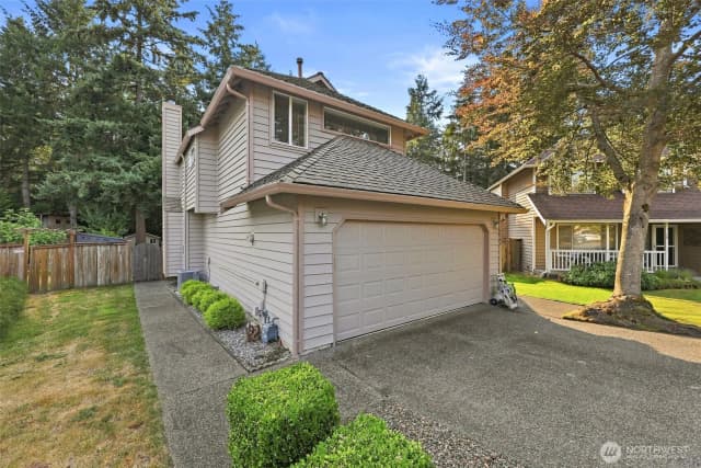 Property photo for 1105 Sw 352nd Street, Federal Way photo 5