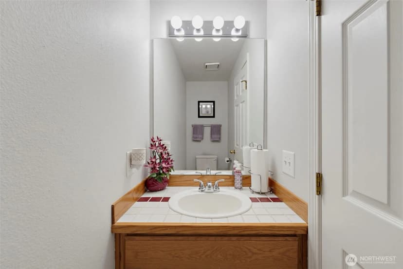 Property photo for 1105 Sw 352nd Street, Federal Way photo 16