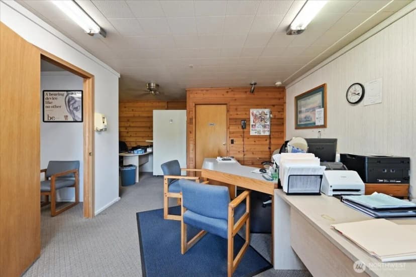 Property photo for 21 W 4th Avenue, Omak photo 13
