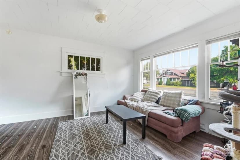 Property photo for 21 W 4th Avenue, Omak photo 27