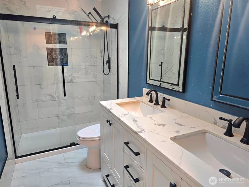 Property photo for 22835 129th Avenue Se, Kent photo 12