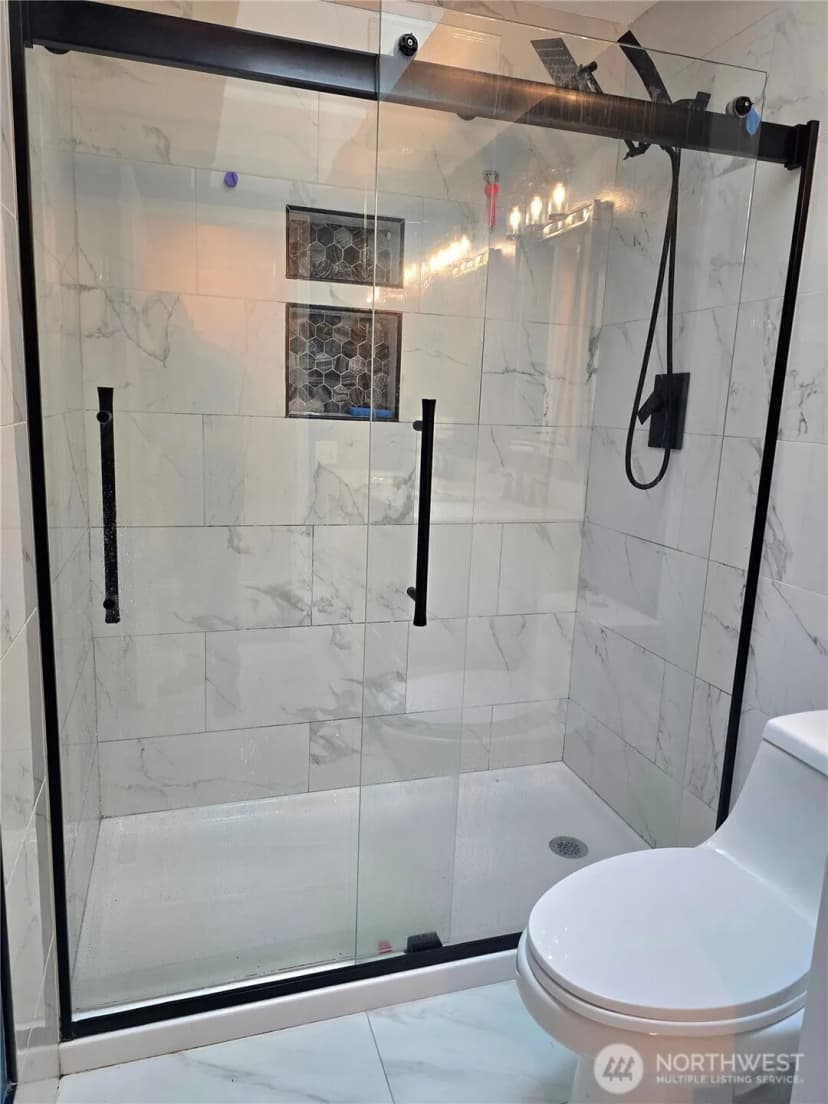 Property photo for 22835 129th Avenue Se, Kent photo 13