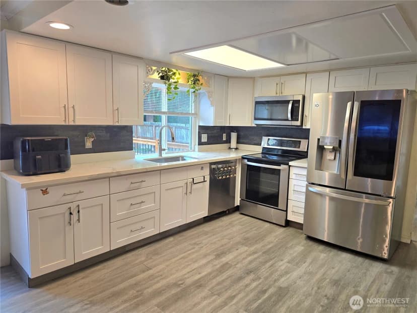 Property photo for 22835 129th Avenue Se, Kent photo 6