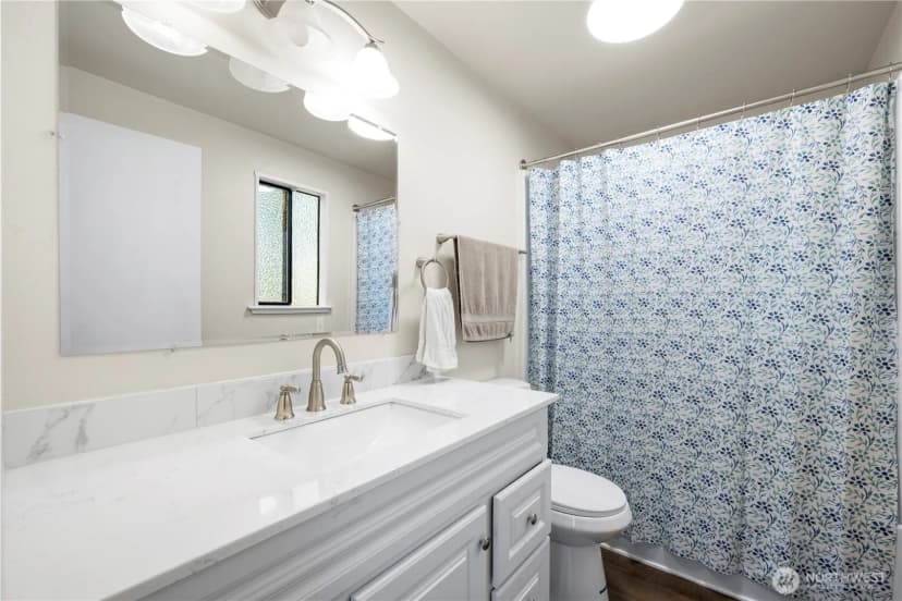 Property photo for 4422 108th Street Ne, Marysville photo 18
