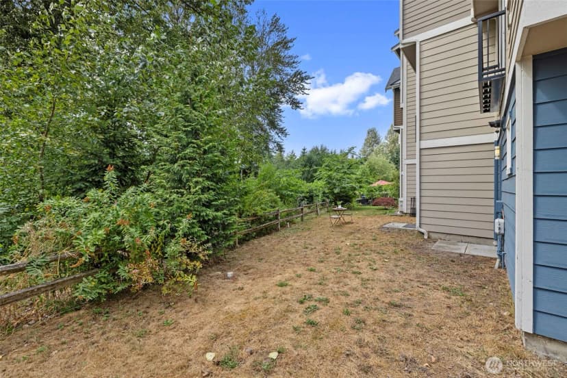 Property photo for 347 Vashon Court Ne, Renton photo 29