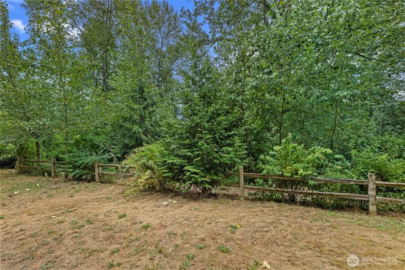 Property photo for 347 Vashon Court Ne, Renton photo 31
