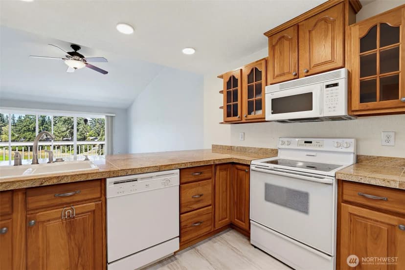 Property photo for 2748 Sw 327th Street #c15, Federal Way photo 14