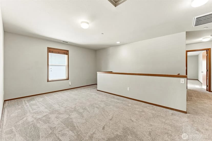 Property photo for 1902 Shipman Avenue, Dupont photo 17