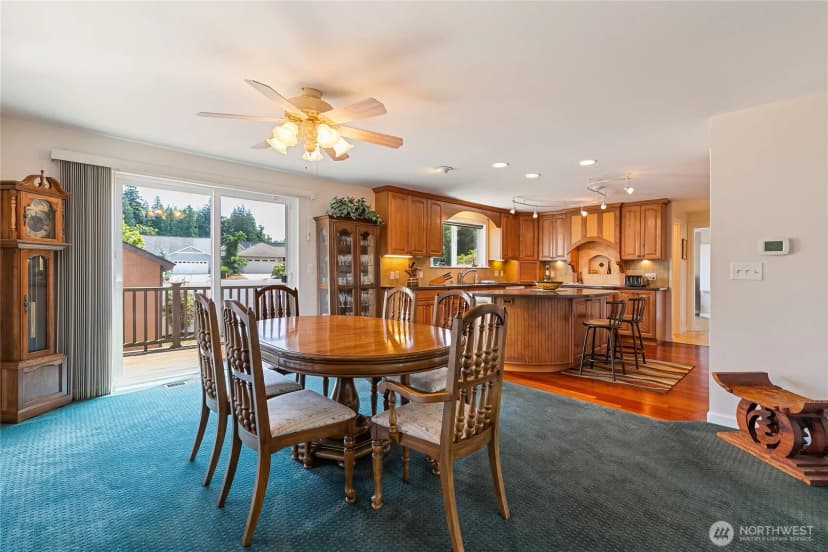 Property photo for 6994 Helweg Lane, Blaine photo 5
