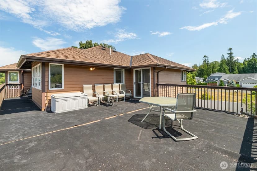 Property photo for 6994 Helweg Lane, Blaine photo 32