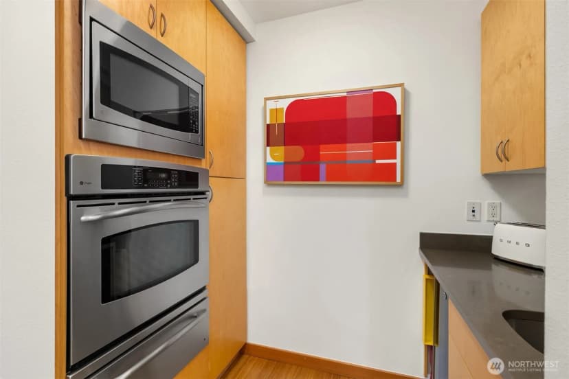 Property photo for 998 Ne Vineyard Lane #j101, Bainbridge Island photo 12