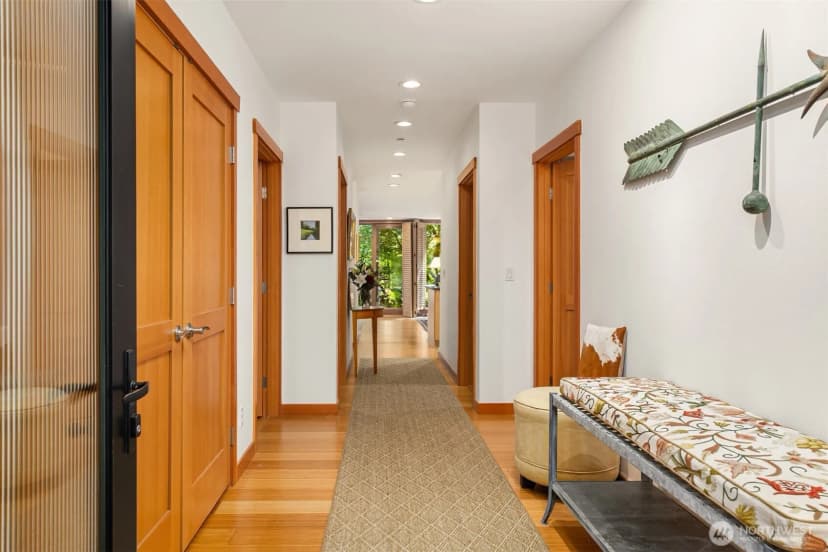 Property photo for 998 Ne Vineyard Lane #j101, Bainbridge Island photo 4