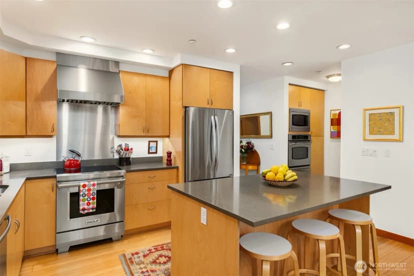 Property photo for 998 Ne Vineyard Lane #j101, Bainbridge Island photo 8