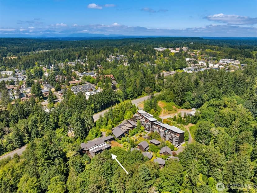 Property photo for 998 Ne Vineyard Lane #j101, Bainbridge Island photo 35