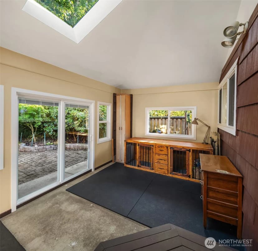 Property photo for 3229 Ne 87th Street, Seattle photo 14