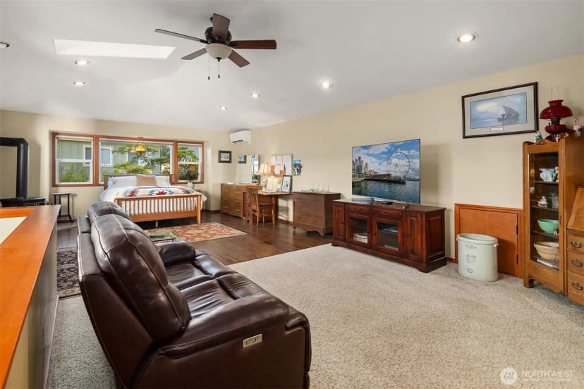 Property photo for 3229 Ne 87th Street, Seattle photo 22